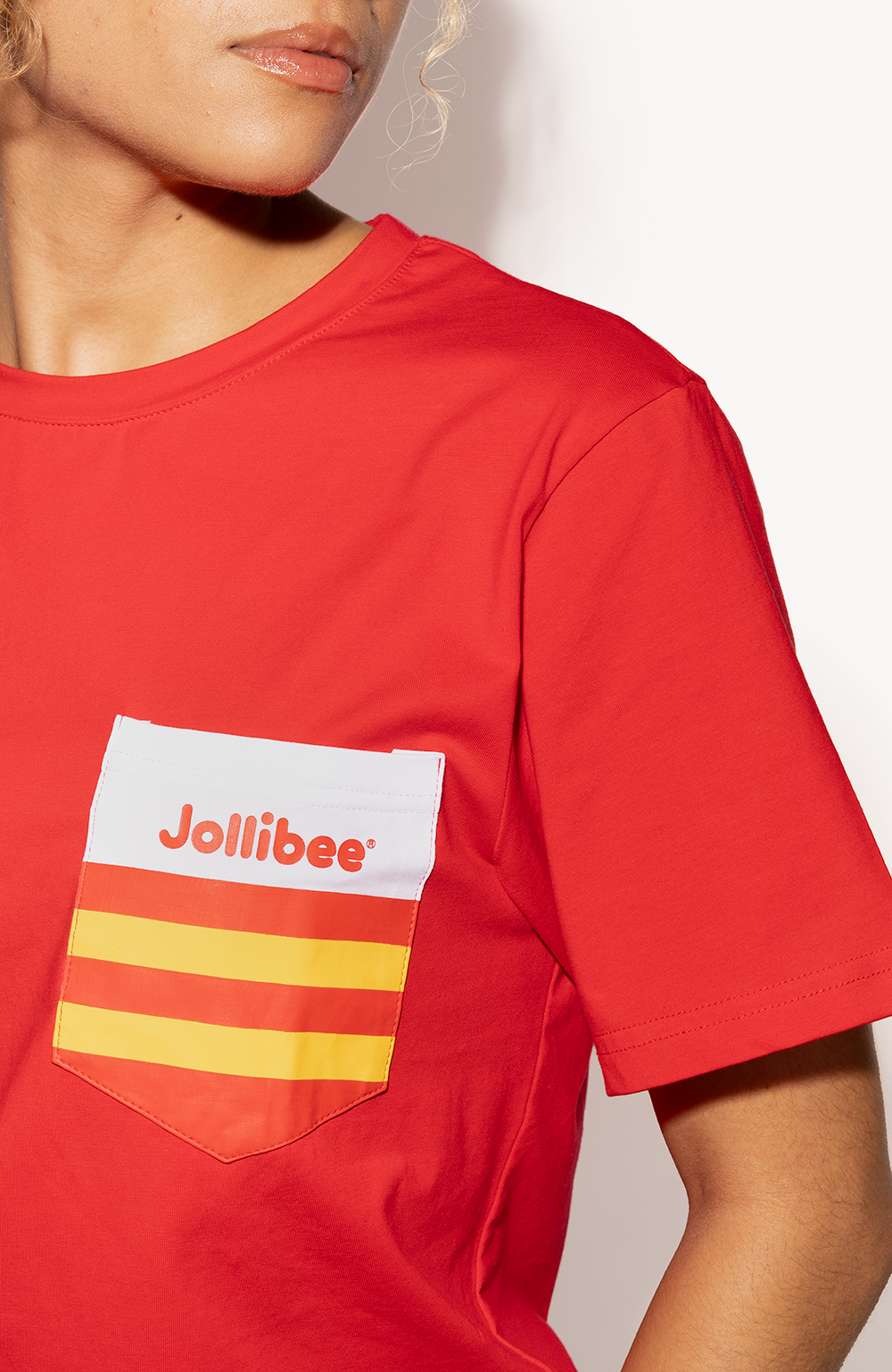 Red T-shirt With Striped Pocket hover figure